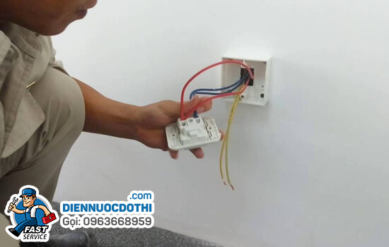 Kiểm tra nguồn điện trong gia đình Kiểm tra nguồn điện trong gia đình